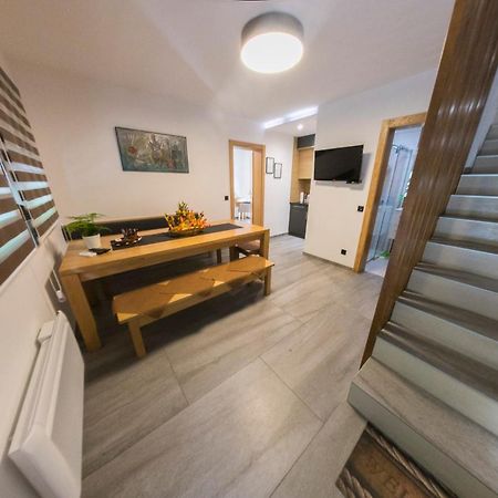 Apartments Oeneus Racic Ngoại thất bức ảnh