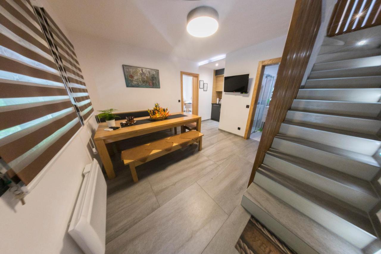 Apartments Oeneus Racic Ngoại thất bức ảnh