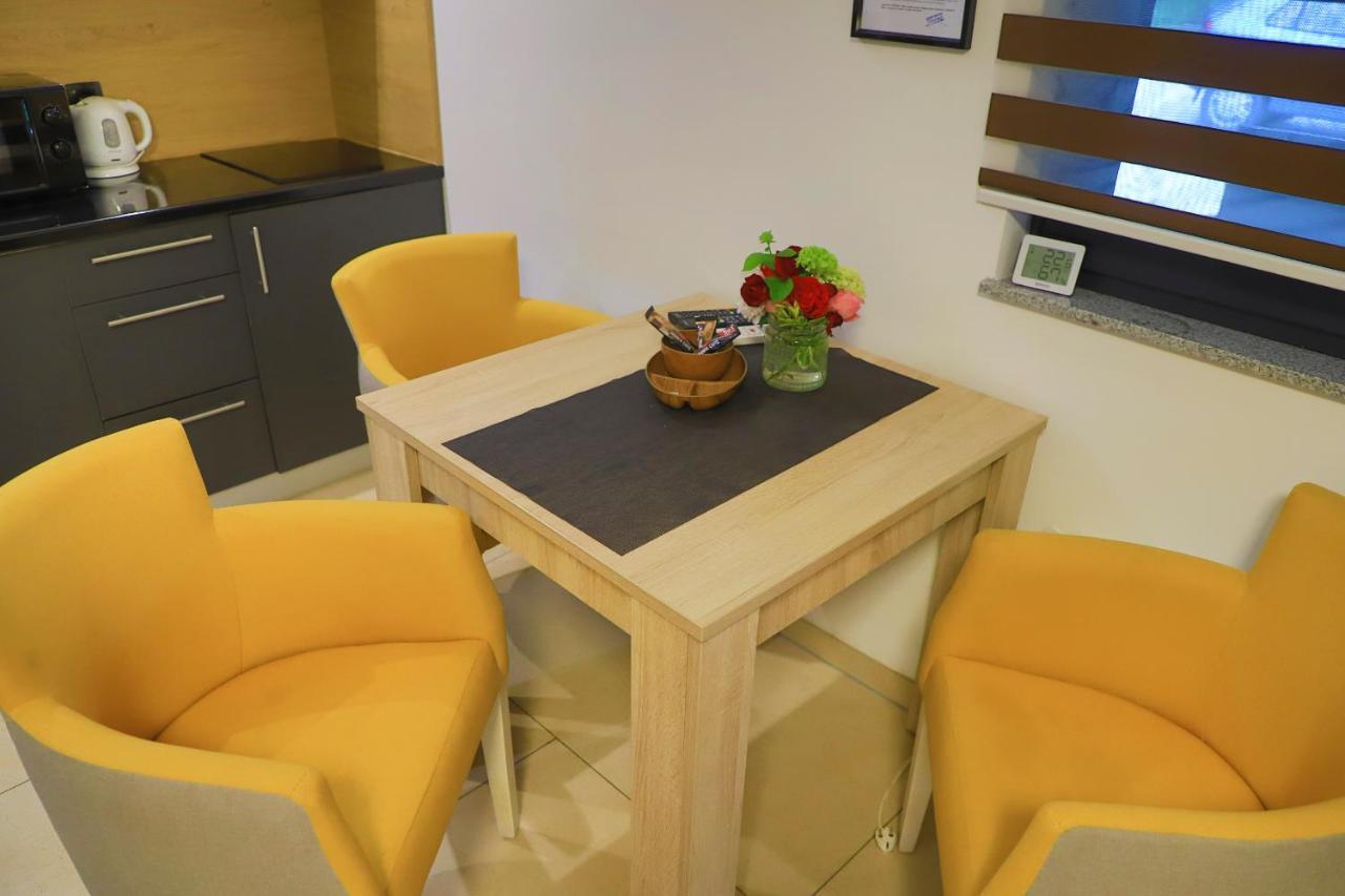 Apartments Oeneus Racic Ngoại thất bức ảnh