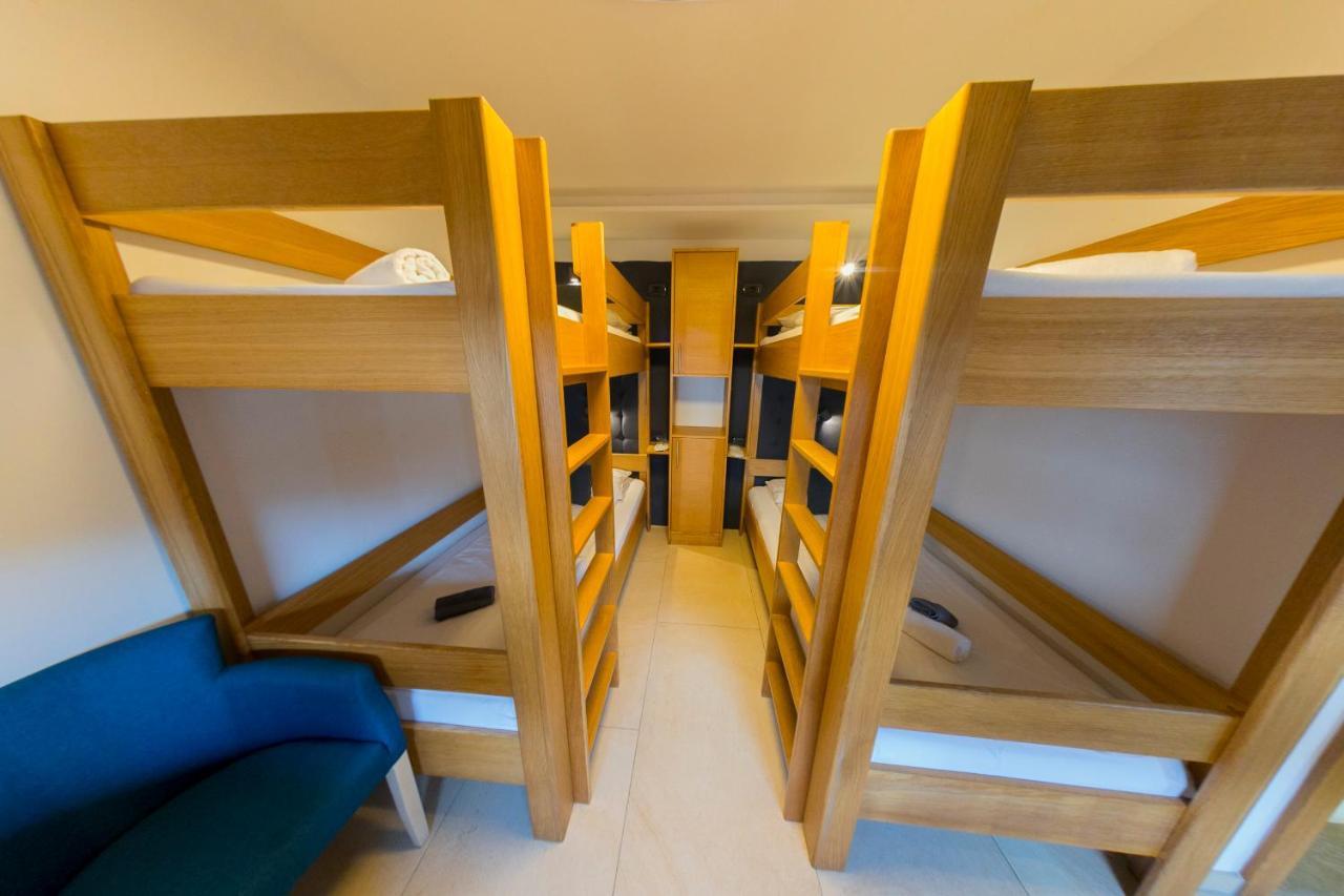 Apartments Oeneus Racic Ngoại thất bức ảnh